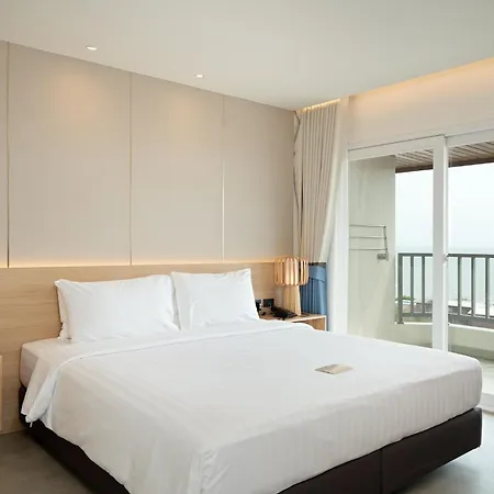Jomtien Thani Hotel Esterno foto